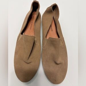 Lucky Brand Women's Tan Moccasins